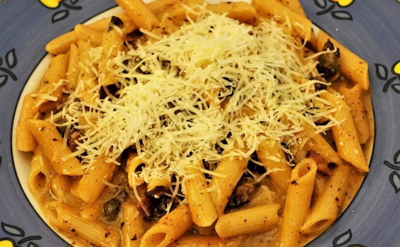 Macarrão à Carbonara