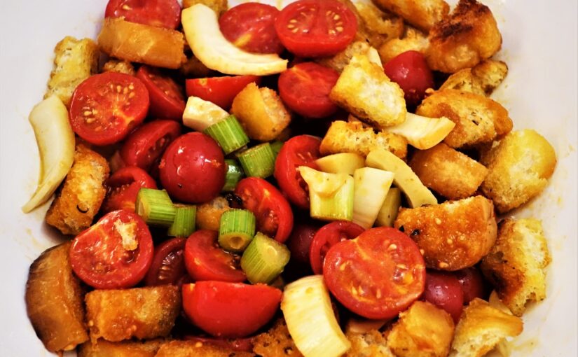 Salada de Tomate tipo Panzanella